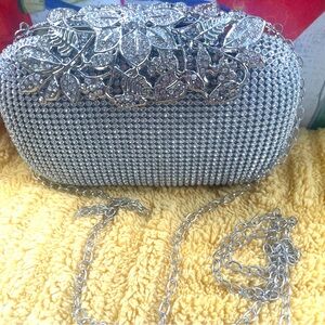 Silver Sparkling Clutch Bags excellent for weddings, Prom, date, party